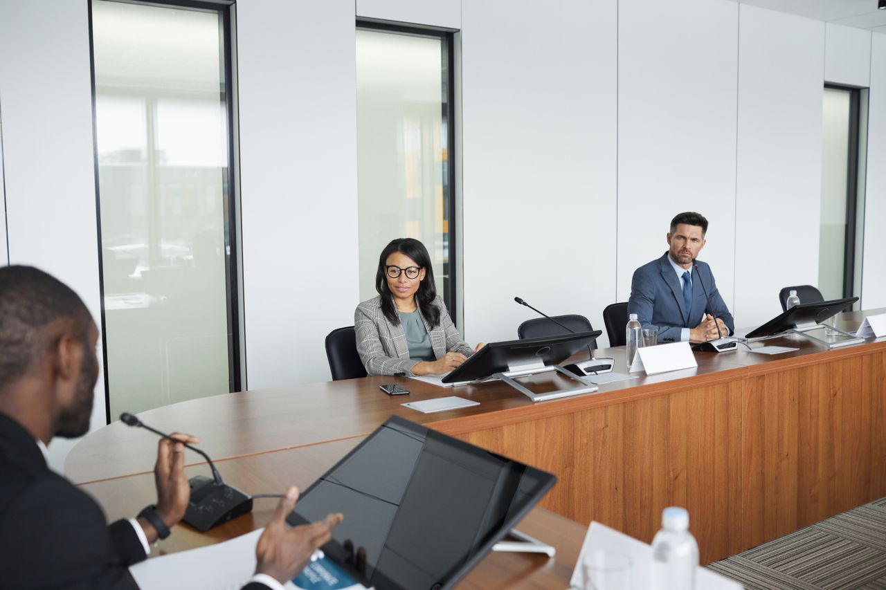 An ophthalmologist expert witness during cross-examination